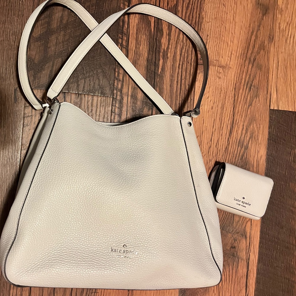 Like NEW Kate Spade Light Blue Shoulder Bag and wallet